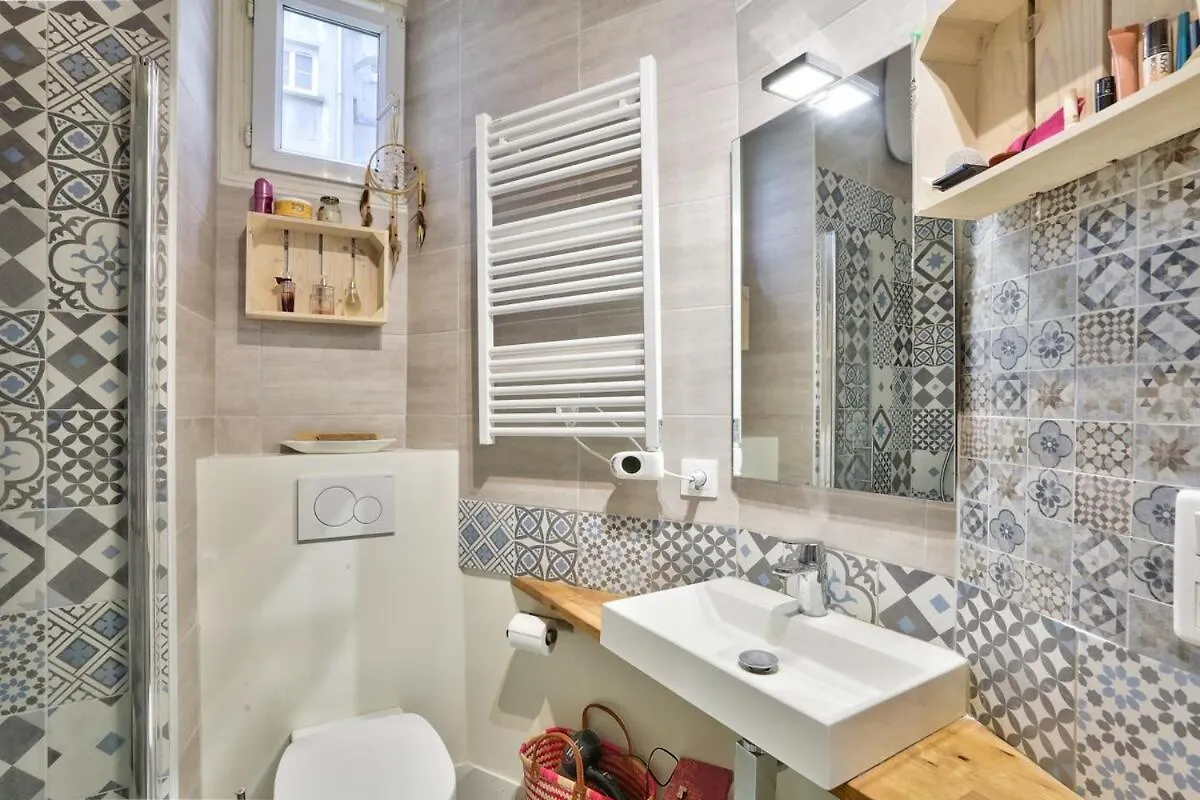 Apartment Cosy Et Charmant Appart 4 Pers Paris France